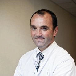 Professeur JEAN-YVES BLAY