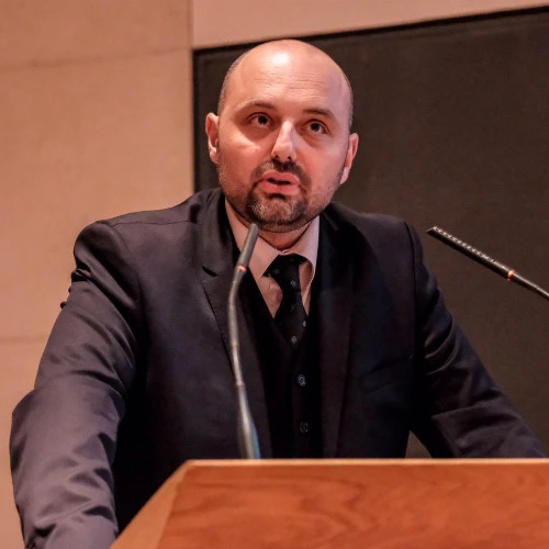 LIONEL POURTAU